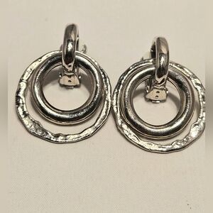 Vintage Chunky Textured Silver Tone Double Hoop Clip-On Earrings